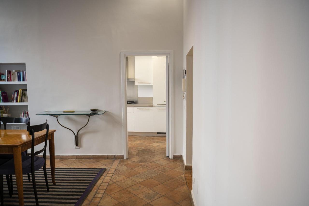 Artsy And Elegant Apartment Near Pantheon Rome Buitenkant foto