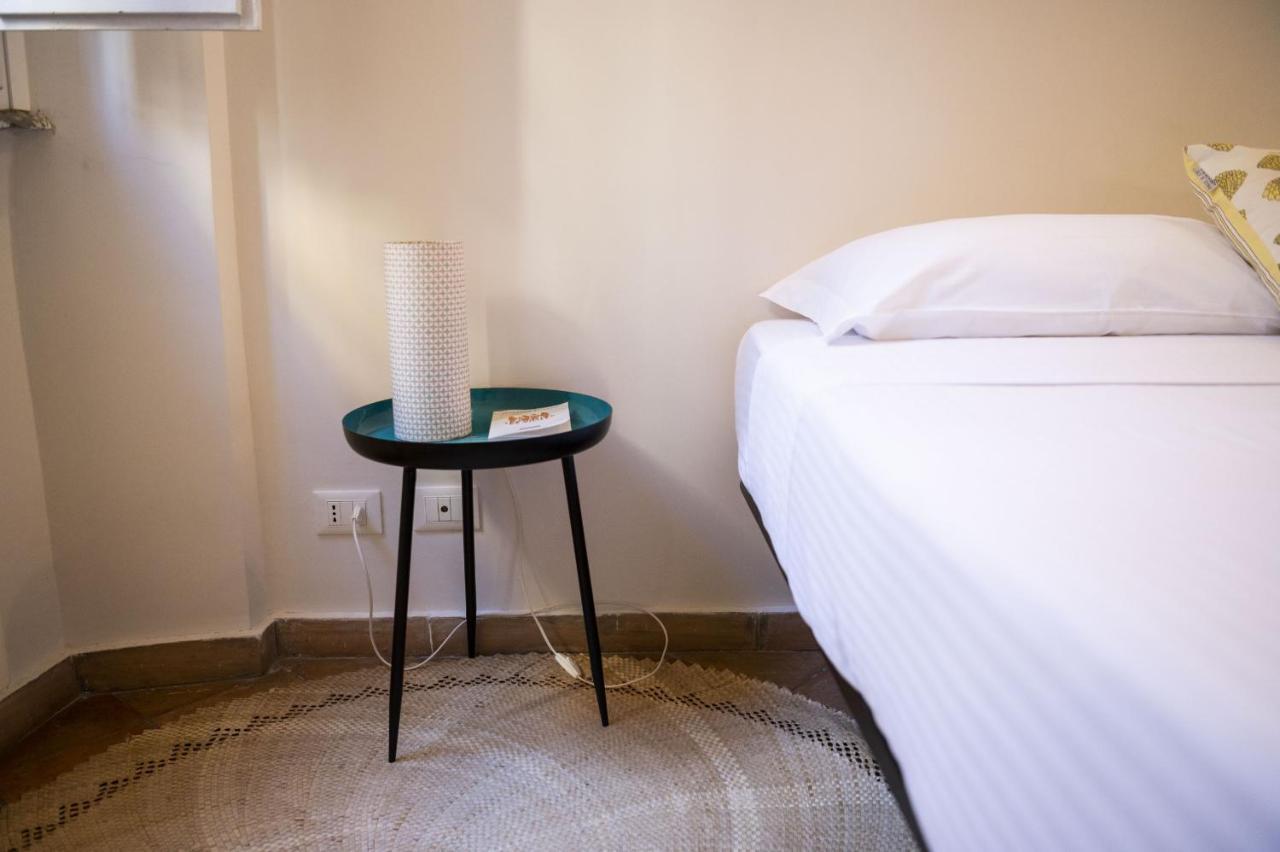 Artsy And Elegant Apartment Near Pantheon Rome Buitenkant foto
