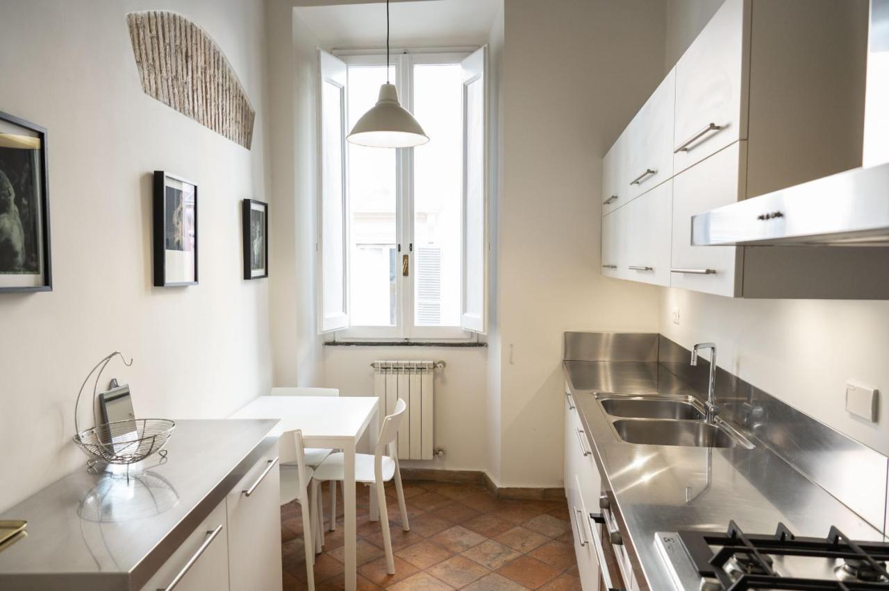 Artsy And Elegant Apartment Near Pantheon Rome Buitenkant foto