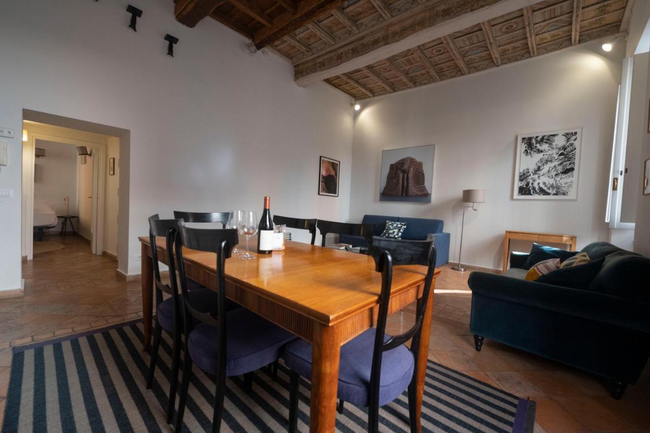 Artsy And Elegant Apartment Near Pantheon Rome Buitenkant foto